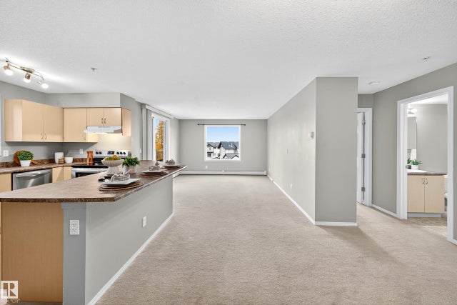 401 40 Summerwood Boulevard, Sherwood Park