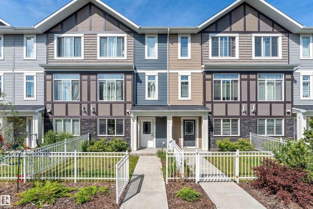 57 2215 24 Street Nw, Edmonton