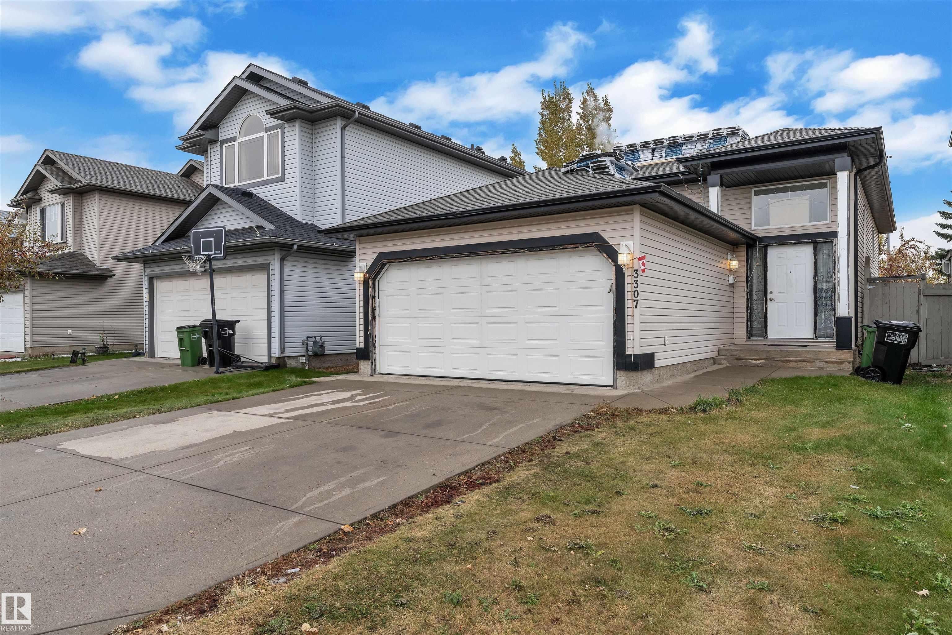 3307 24 Av, Edmonton