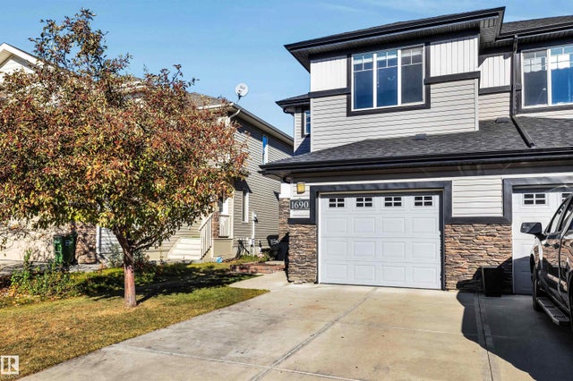1690 Cunningham Way, Edmonton