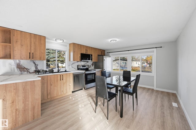 2 Cliff Crescent Nw, Edmonton