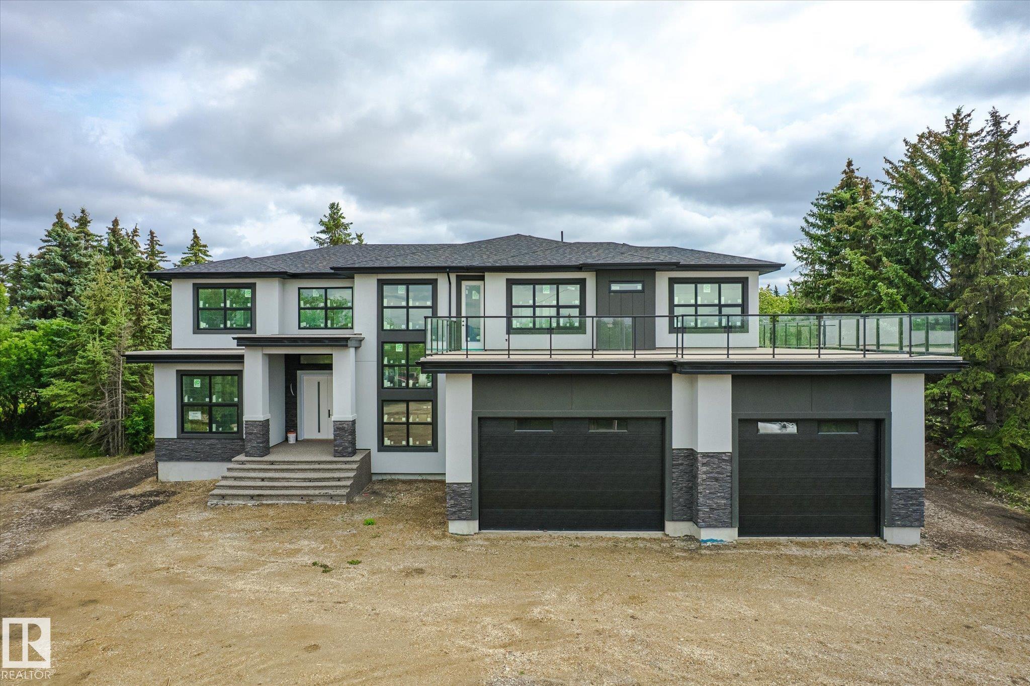 Single Family Property for Sale at 18445 122 Avenue Northwest, Edmonton: MLS®# E4463291