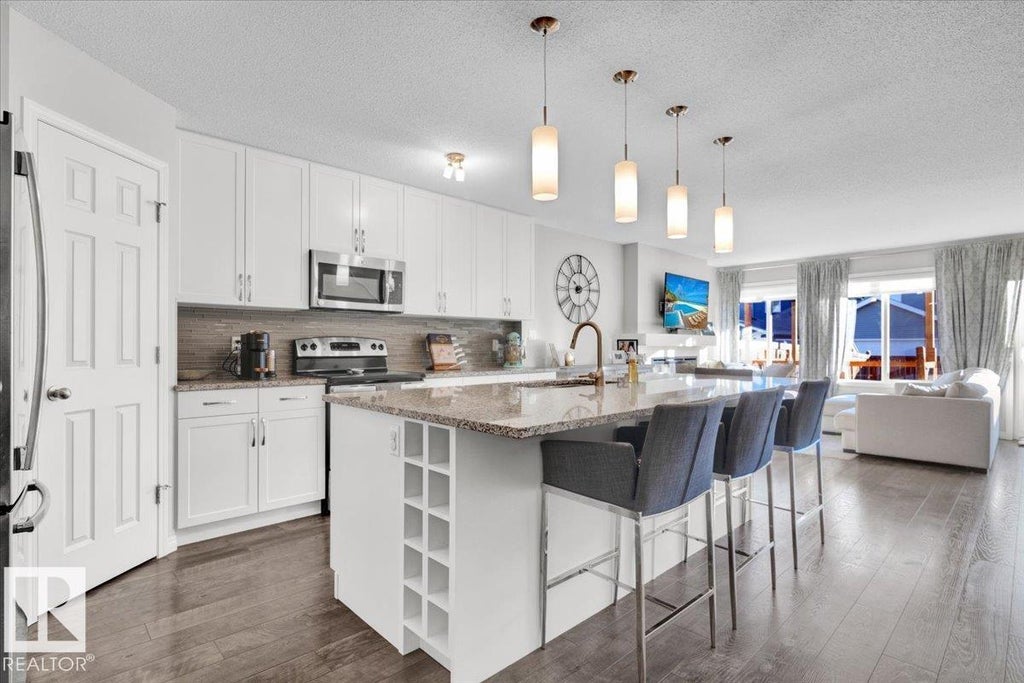 2211 86 Street Sw, Edmonton