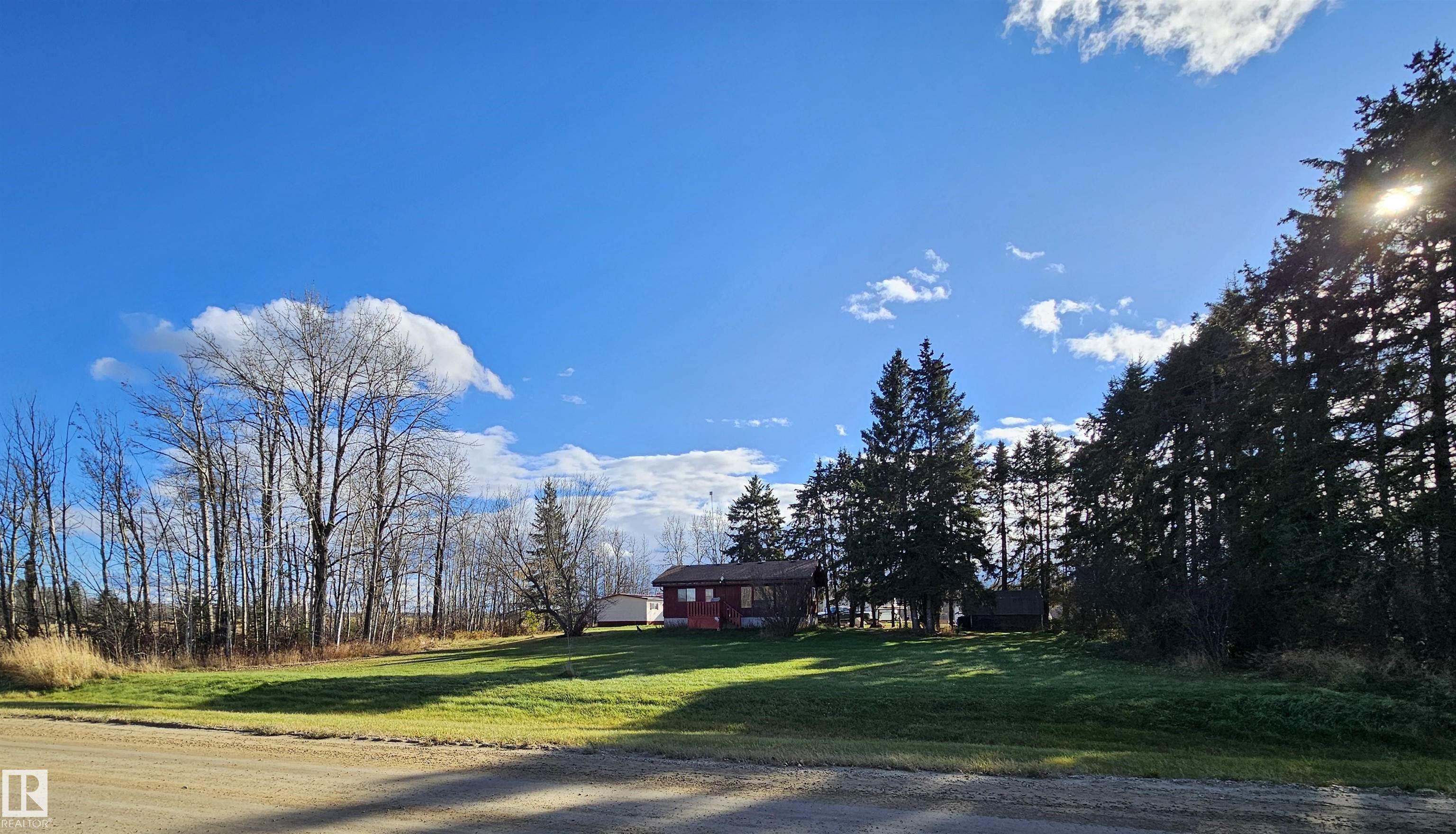 6501 Twp Road 502 House A; B, Rural Brazeau County