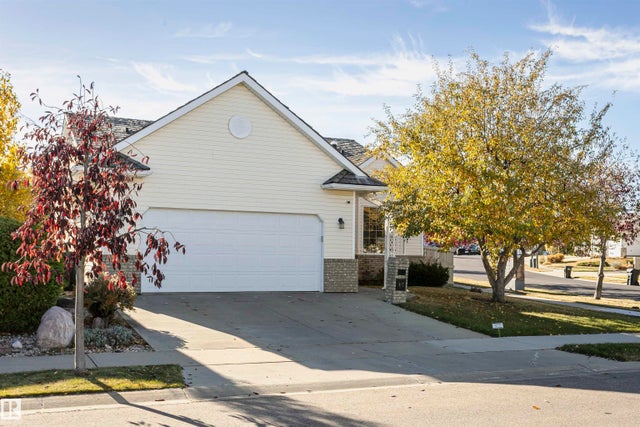 121 Regal, Sherwood Park