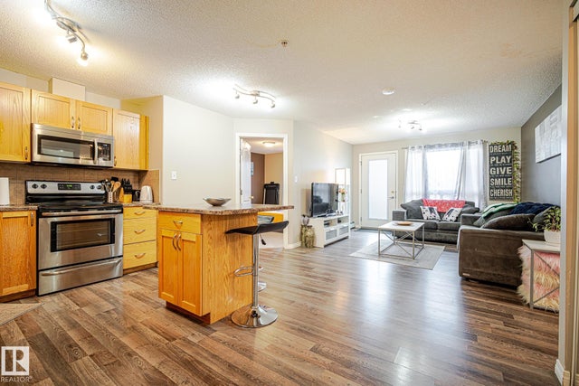 1124 330 Clareview Station Drive, Edmonton