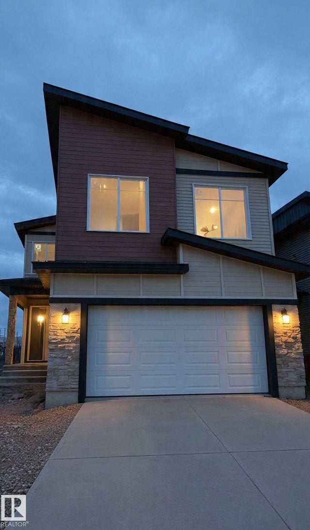 8924 Mayday Way Sw, Edmonton