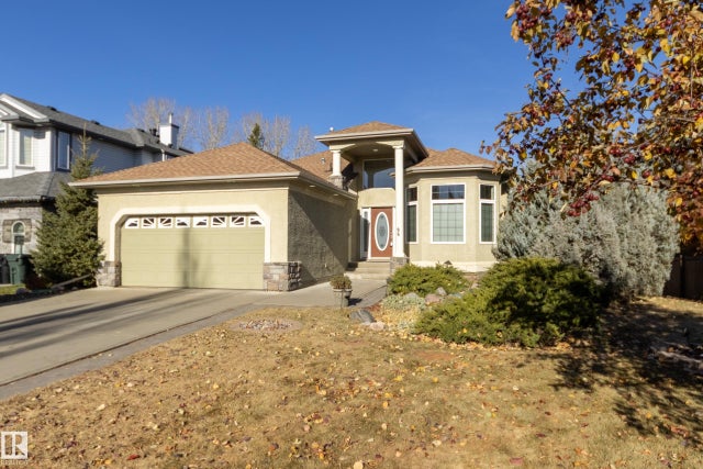 96 Linksview, Spruce Grove