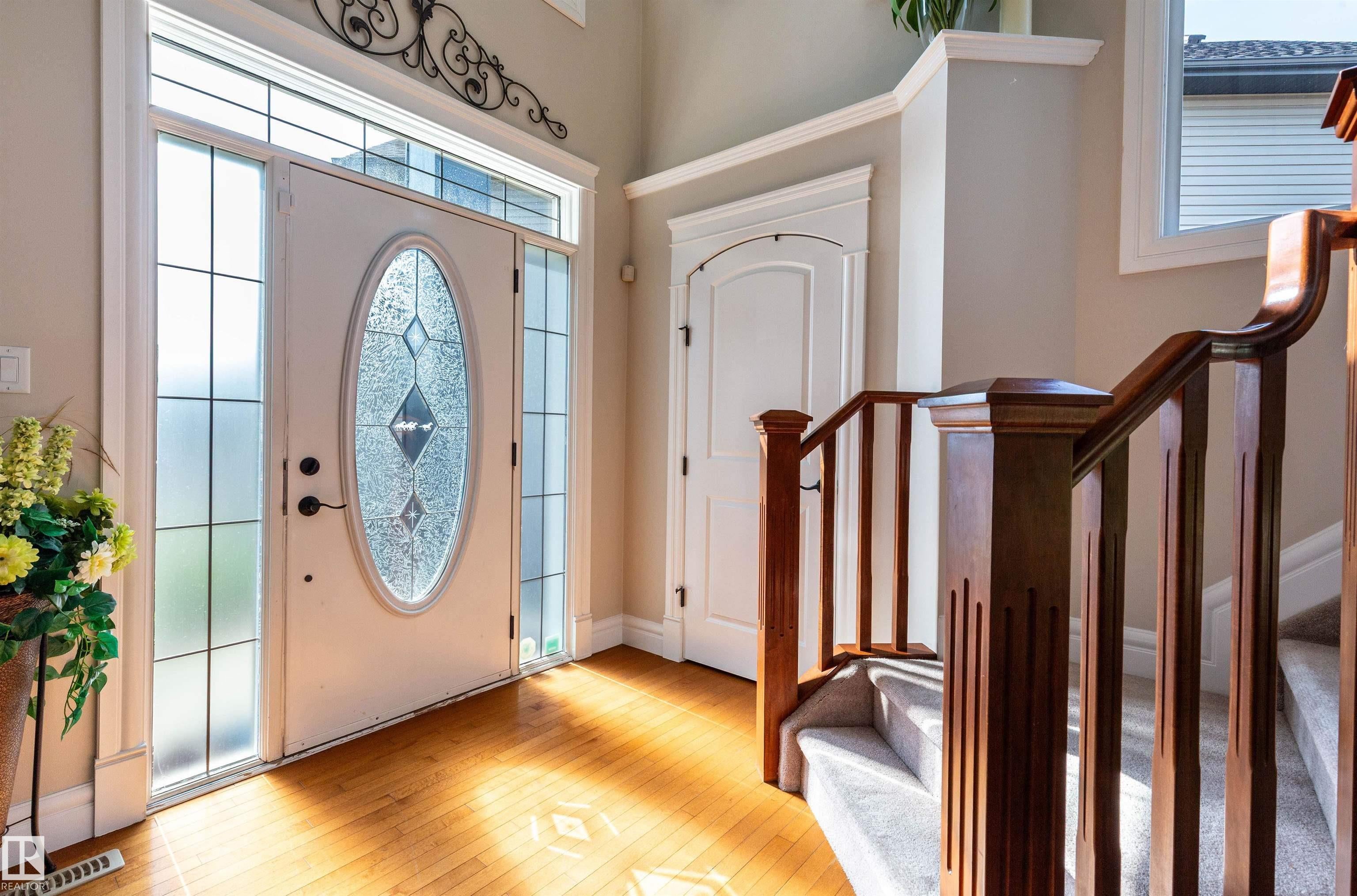 Home for Sale Located at 4224 157 Av Northwest, Edmonton, AB