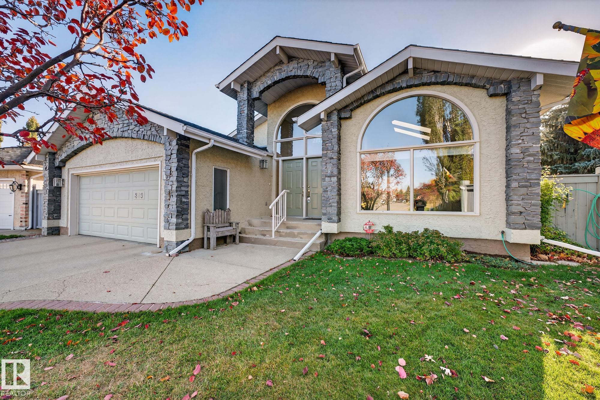 819 Whiston Bay Bay, Edmonton