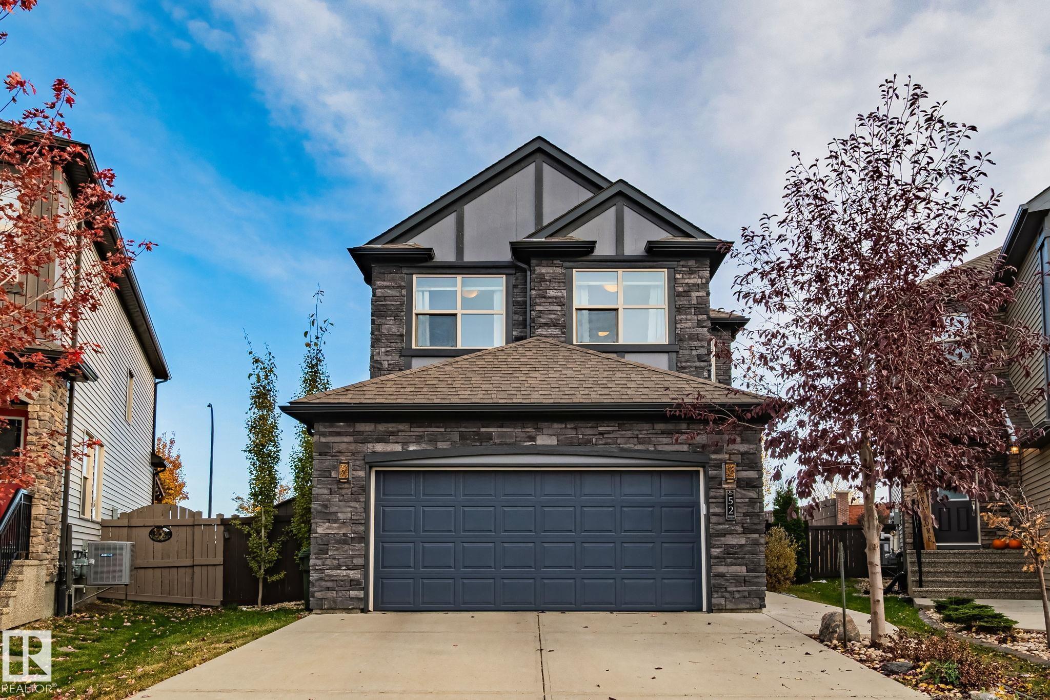 Photo for MLS®# E4463493 - home for sale at 52 Greenbury Close, Greenbury, Spruce Grove AB