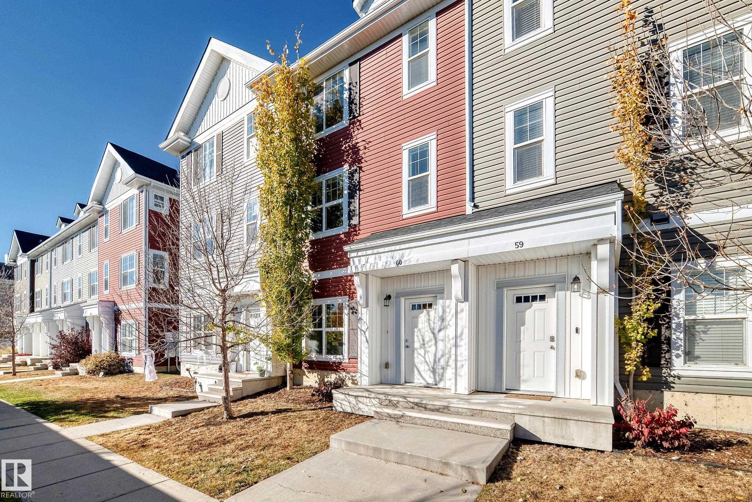 Photo for MLS®# E4463564 - home for sale at 60 903 Crystallina Nera Way Northwest, Crystallina Nera West, Edmonton AB