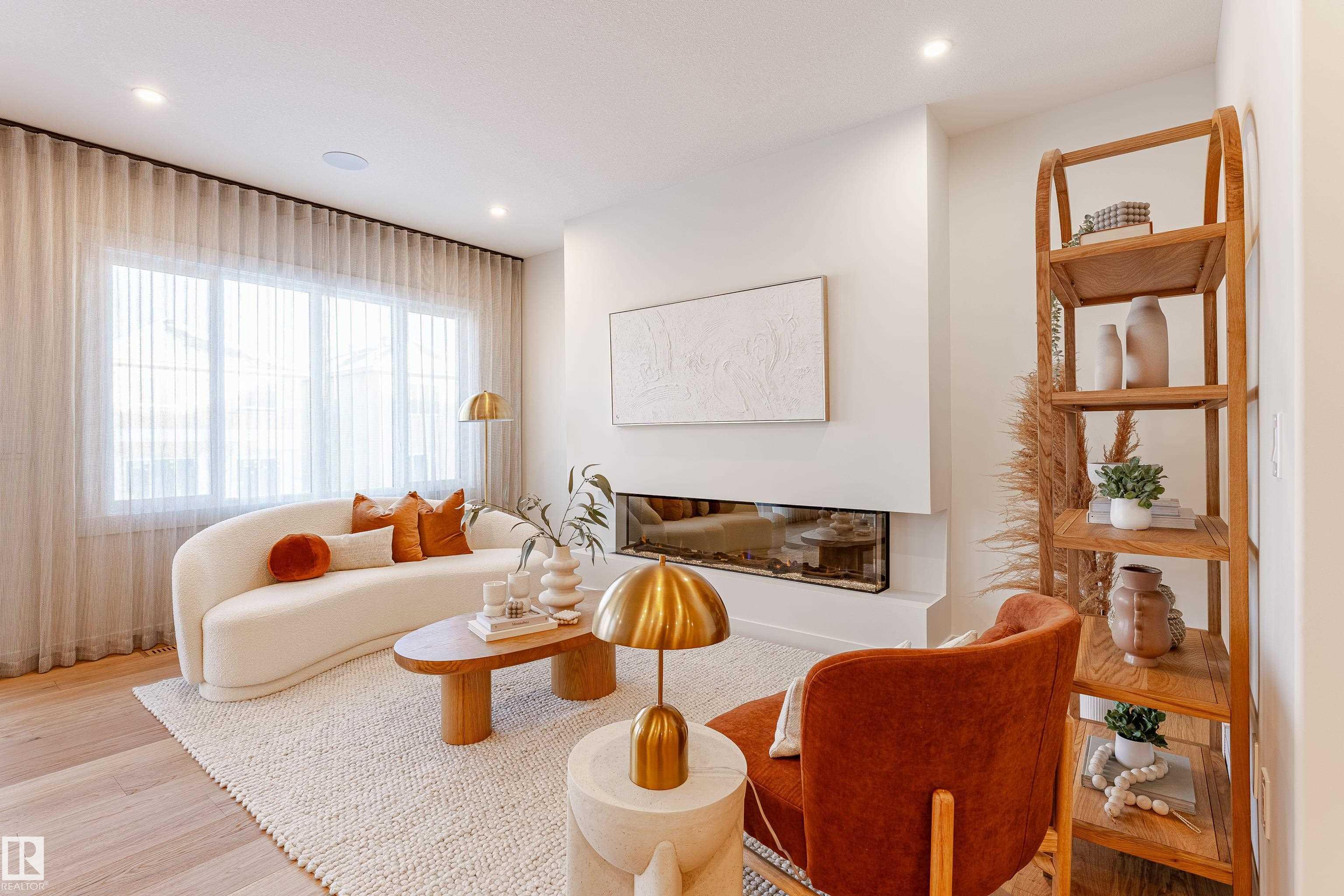 4458 Kinsella Green Green, Edmonton