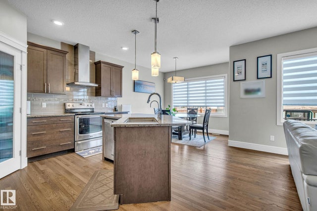16404 12 Avenue, Edmonton