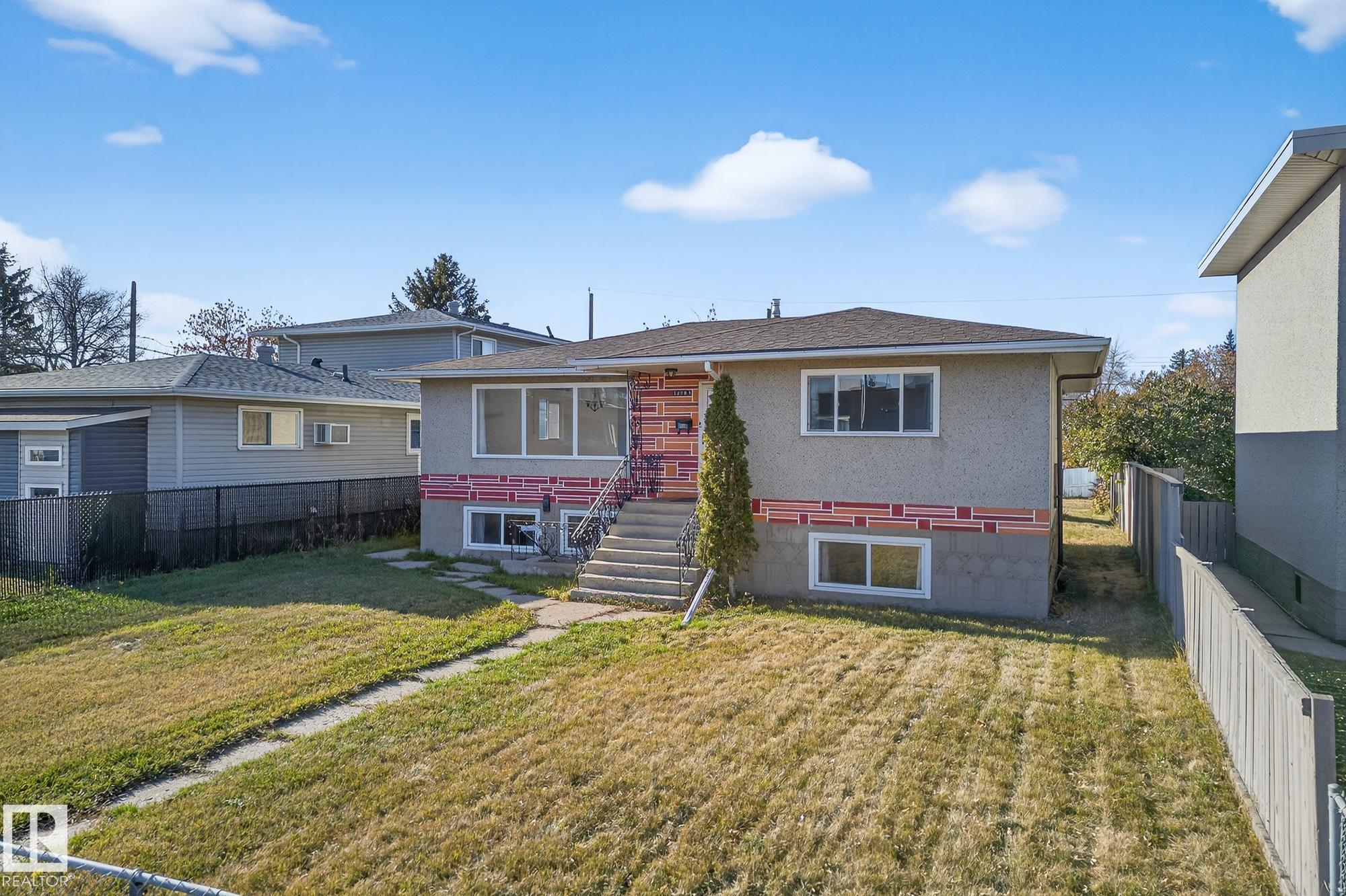 Single Family Property for Sale at 12908 101 Street Northwest, Edmonton: MLS®# E4463625