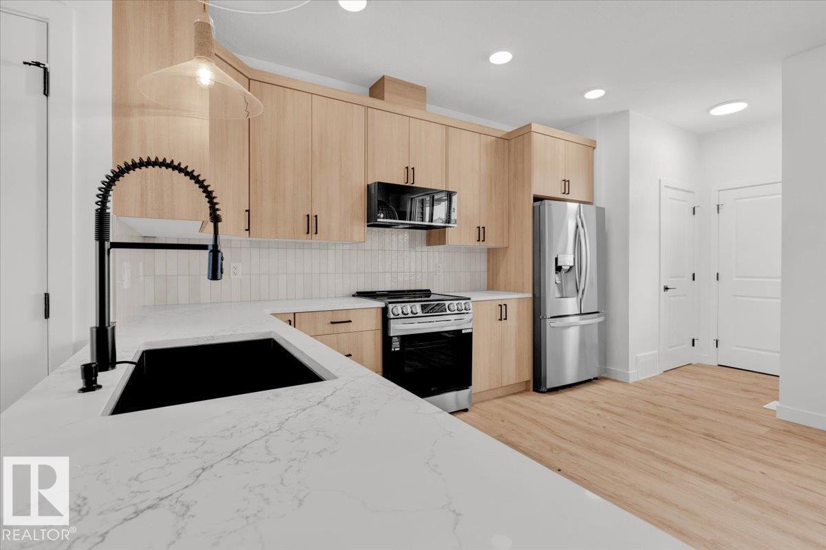 1323 Keswick Drive, Edmonton