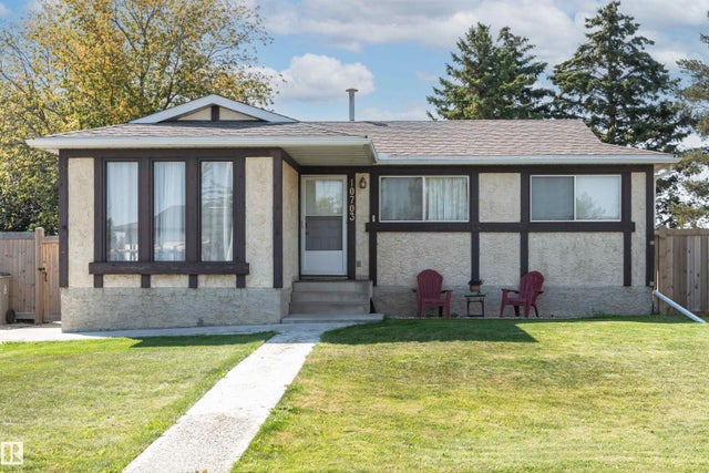 10703 95 Avenue, Morinville