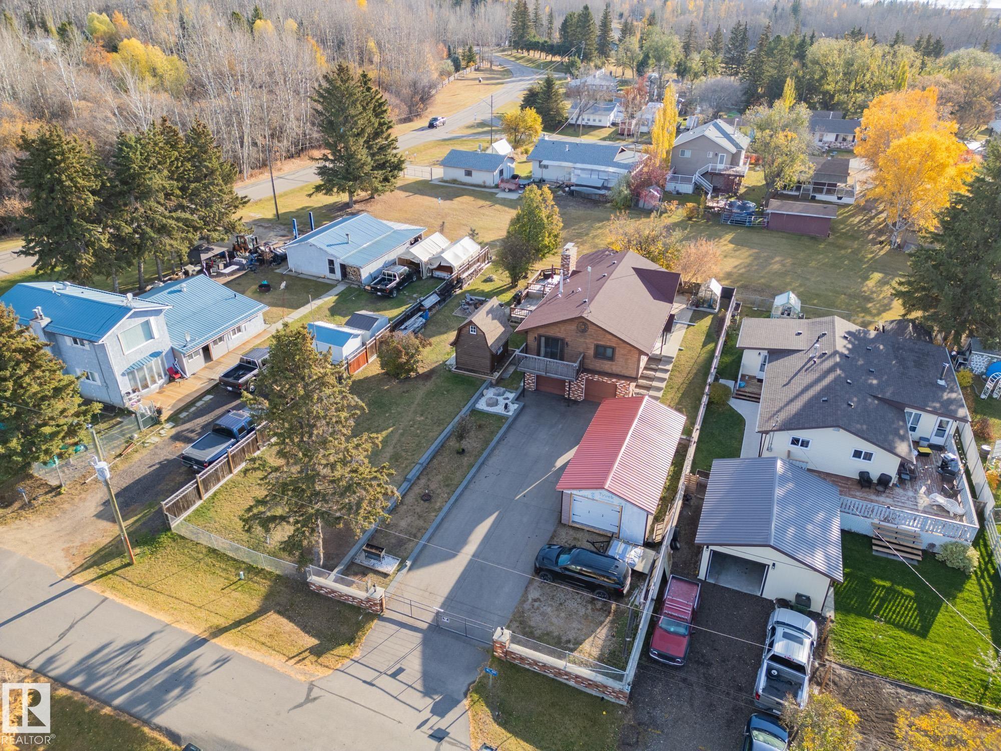 403 4 Street, Rural Lac Ste. Anne County