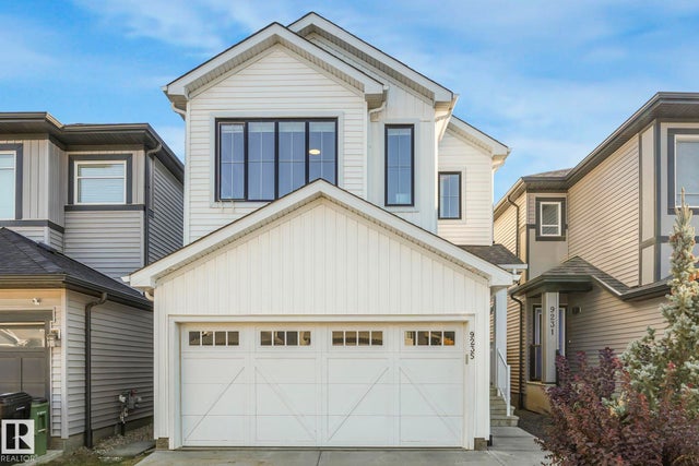 9235 223 Street Nw, Edmonton