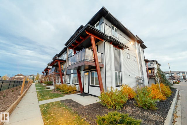 70 446 Allard Boulevard, Edmonton