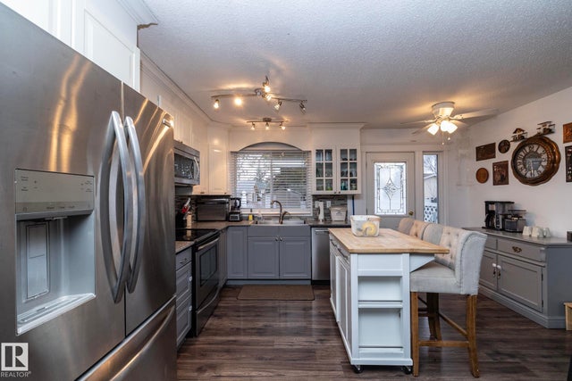 73 South Park Drive, Leduc