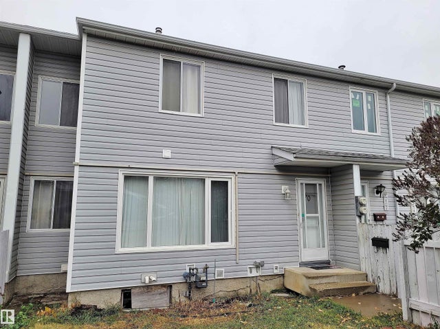 30 Amberly Crest Nw, Edmonton