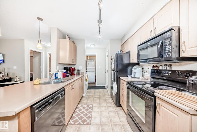 102 13907 136 Street Nw, Edmonton