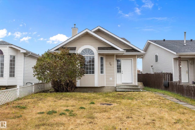 24 Gold Eye Drive, Devon