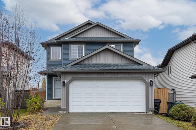 19 Heatherlands Way, Spruce Grove