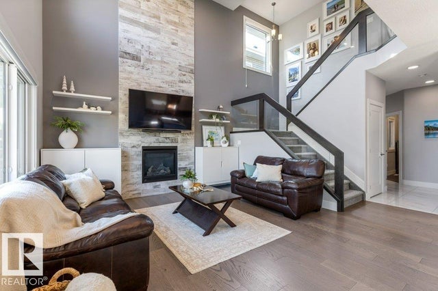 1714 Tanager Close Nw, Edmonton