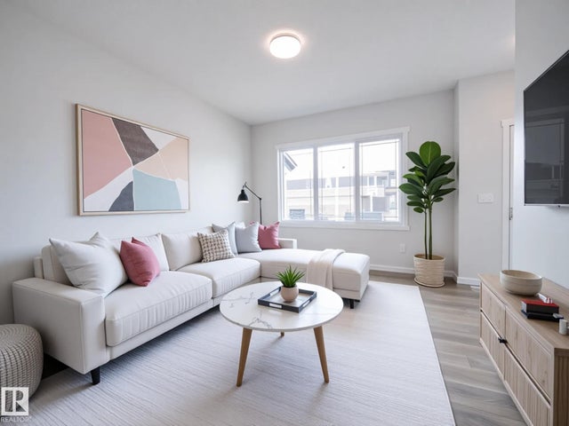 15 Nerine Crescent, St. Albert