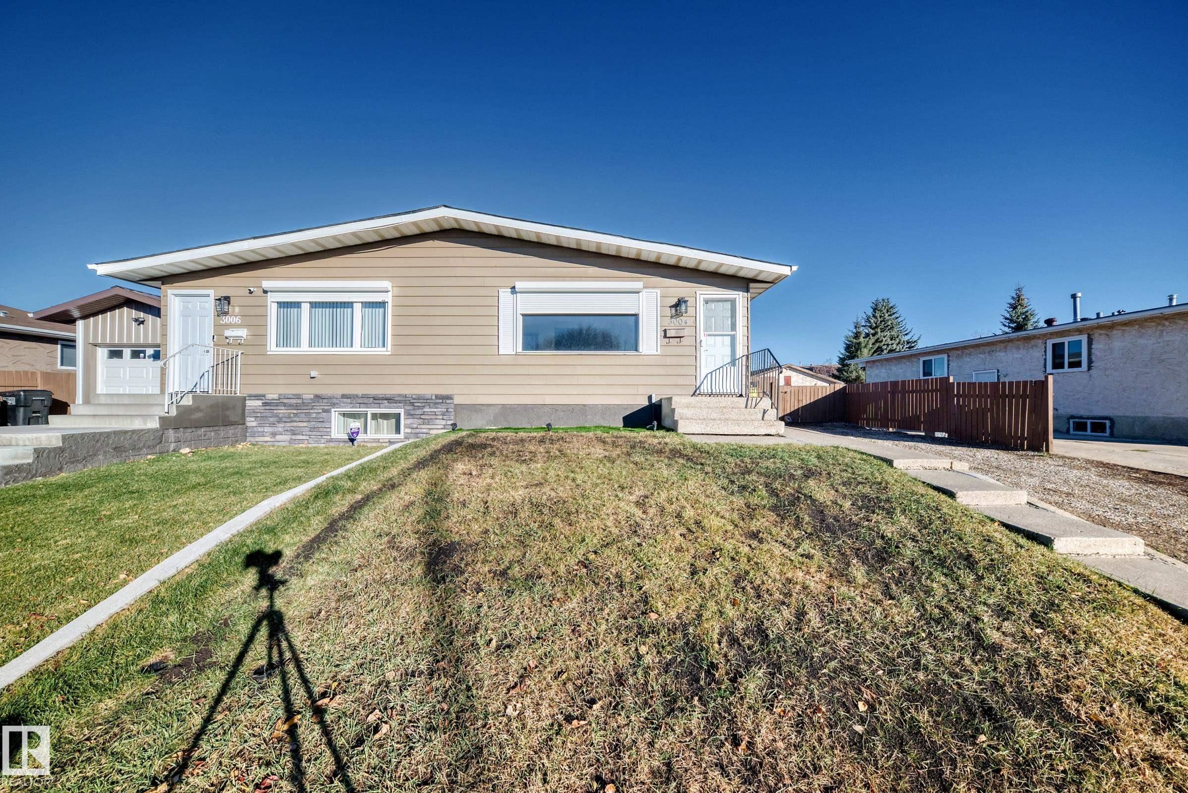 Photo for MLS®# E4464222 - home for sale at 3004 132a Avenue Northwest, Belmont, Edmonton AB