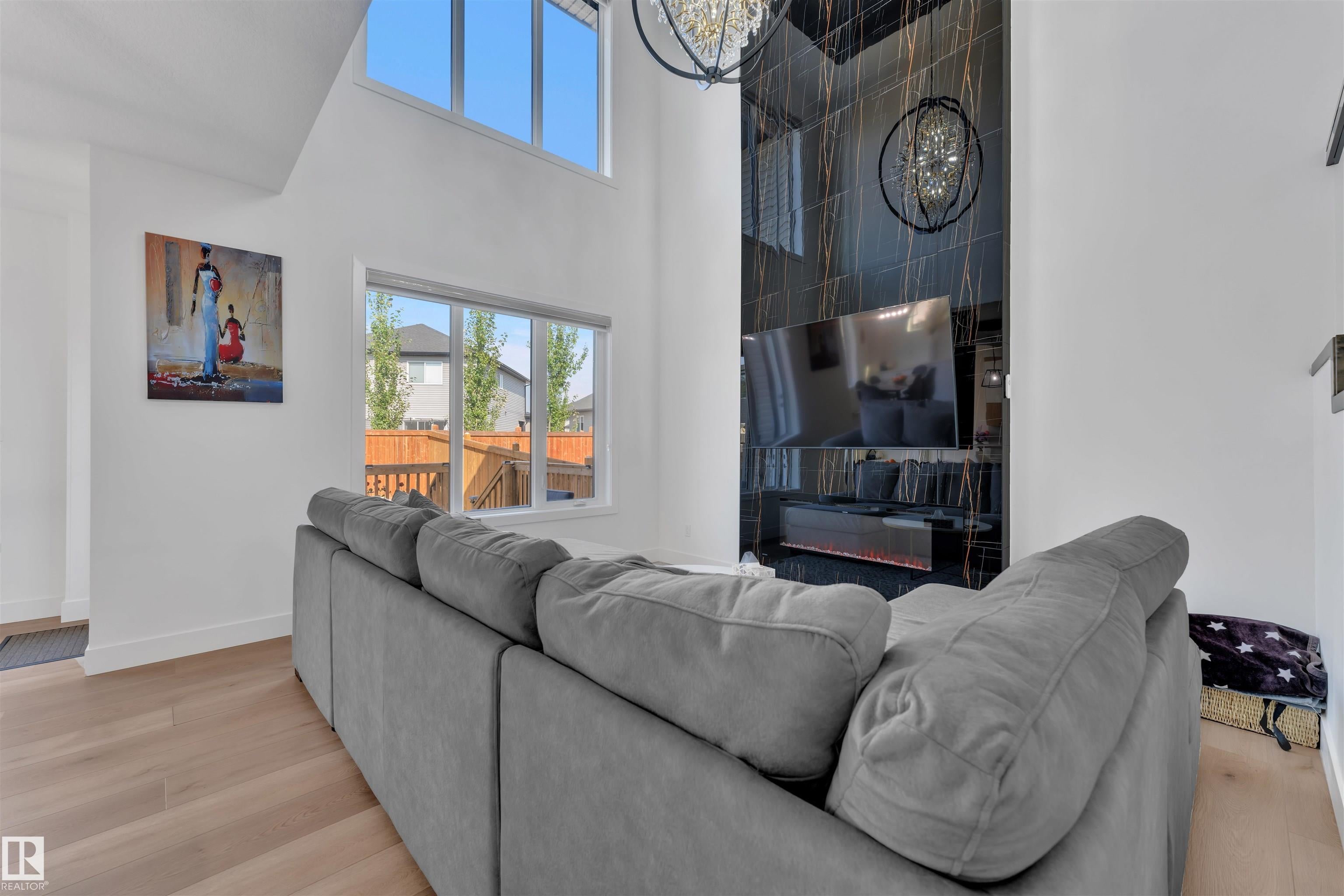 Photo for MLS®# E4464339 - home for sale at 445 Roberts Crescent, Robinson, Leduc AB