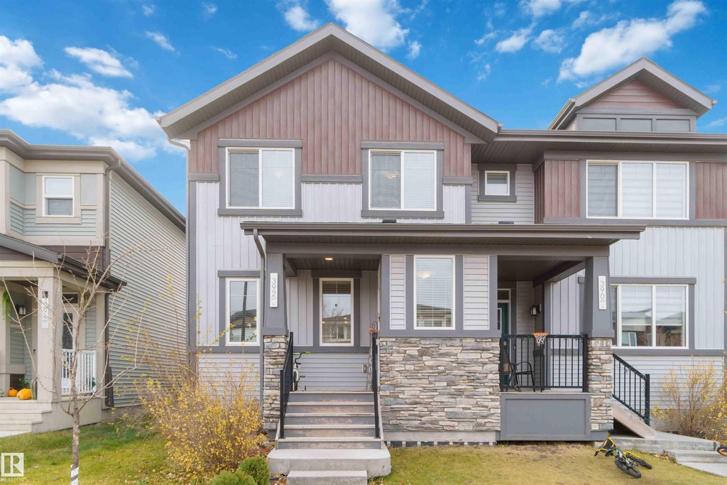 392 Charlesworth Drive, Edmonton