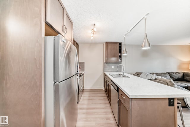 303 4008 Savaryn Drive, Edmonton