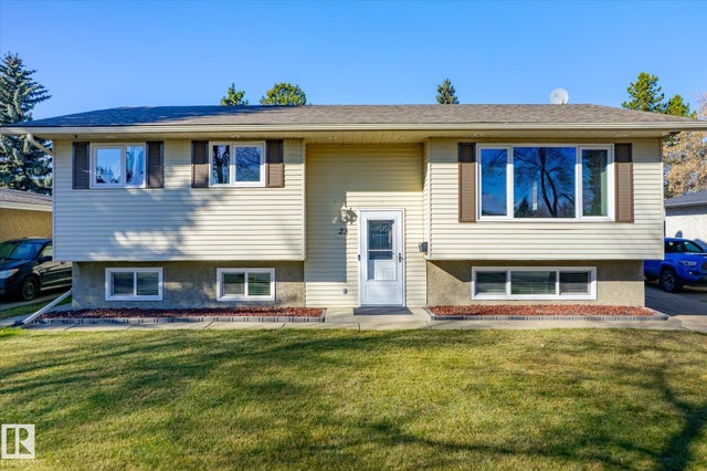 23 Annette Crescent, St. Albert