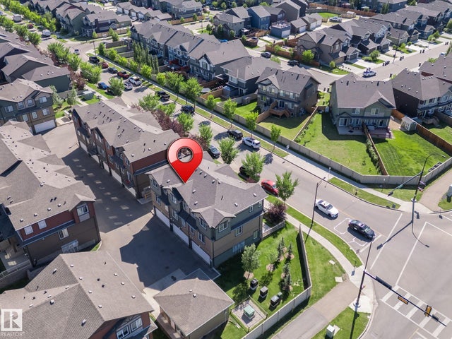 2 3305 Orchards Link Link, Edmonton