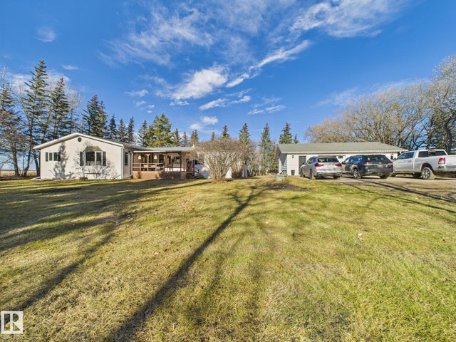 25318 Twp Road 552, Rural Sturgeon County