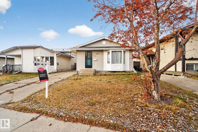 17204 96 Street, Edmonton