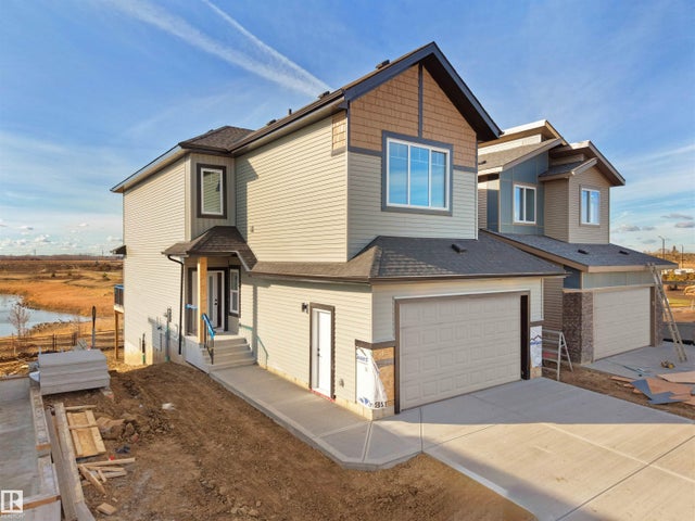 203 Crystal Creek Dr, Leduc