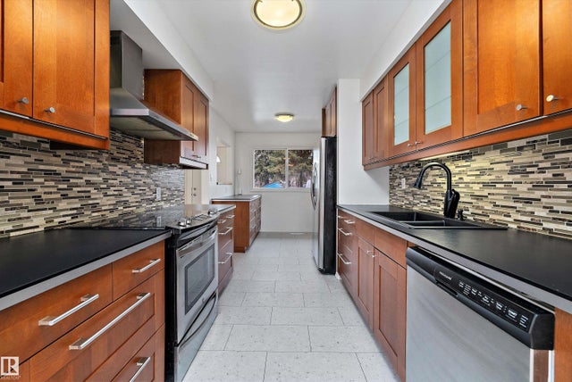 47 Royal Road Nw, Edmonton