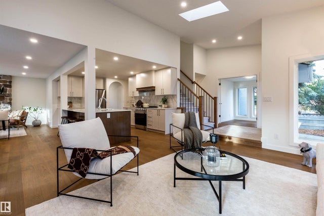 2 Kirklees Crescent, Sherwood Park