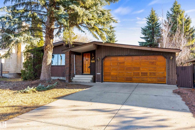 66 Akins Drive, St. Albert