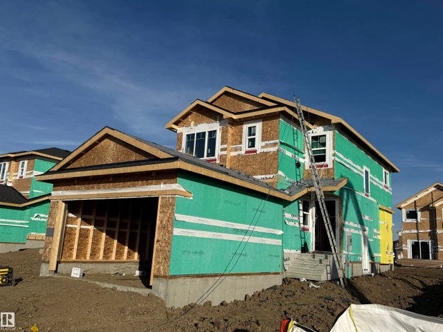 11 Redbud Way, St. Albert