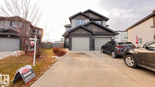 7185 Cardinal Way, Edmonton