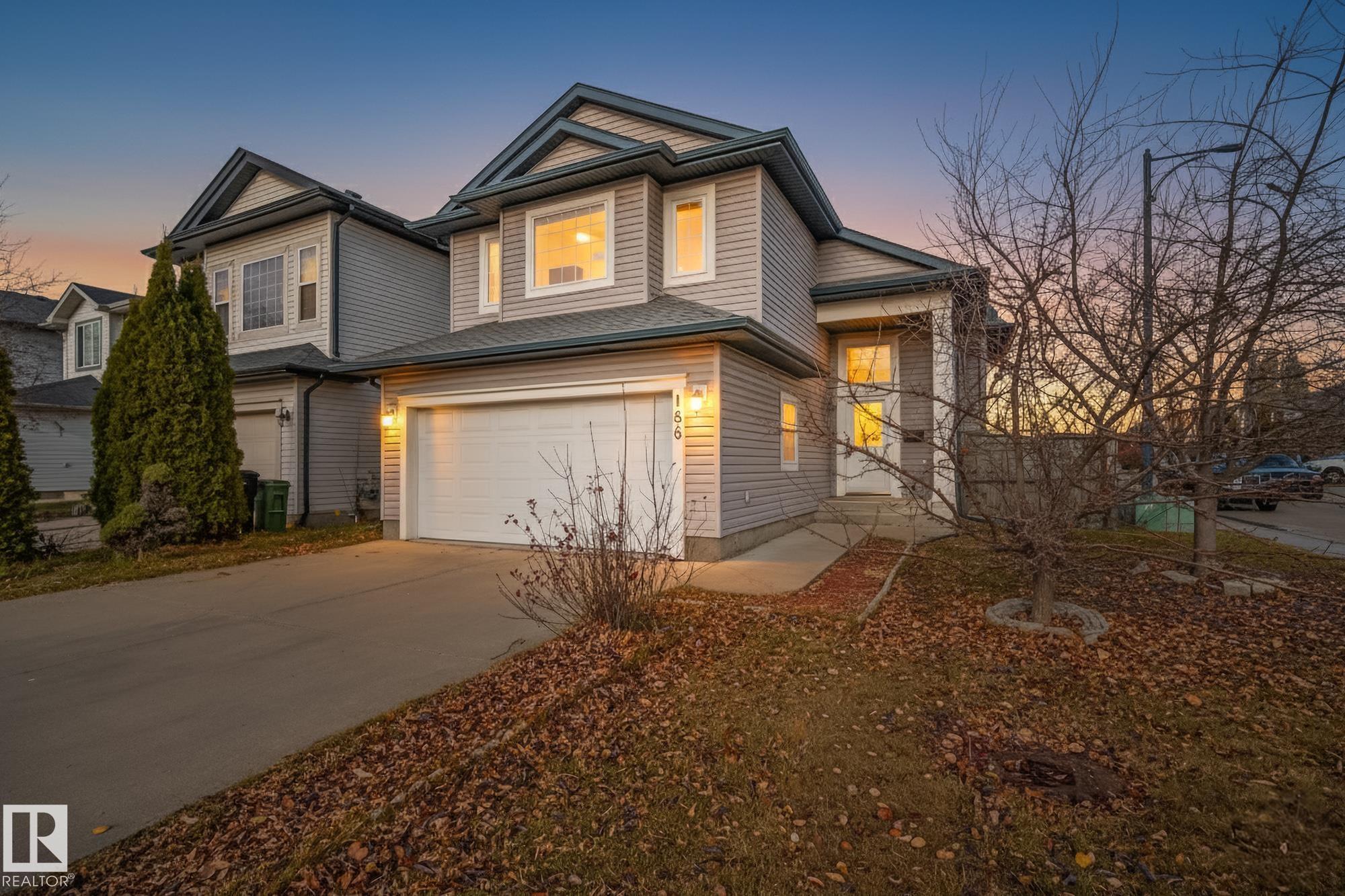 Photo for MLS®# E4464882 - home for sale at 186 Macewan Road Southwest, Macewan, Edmonton AB