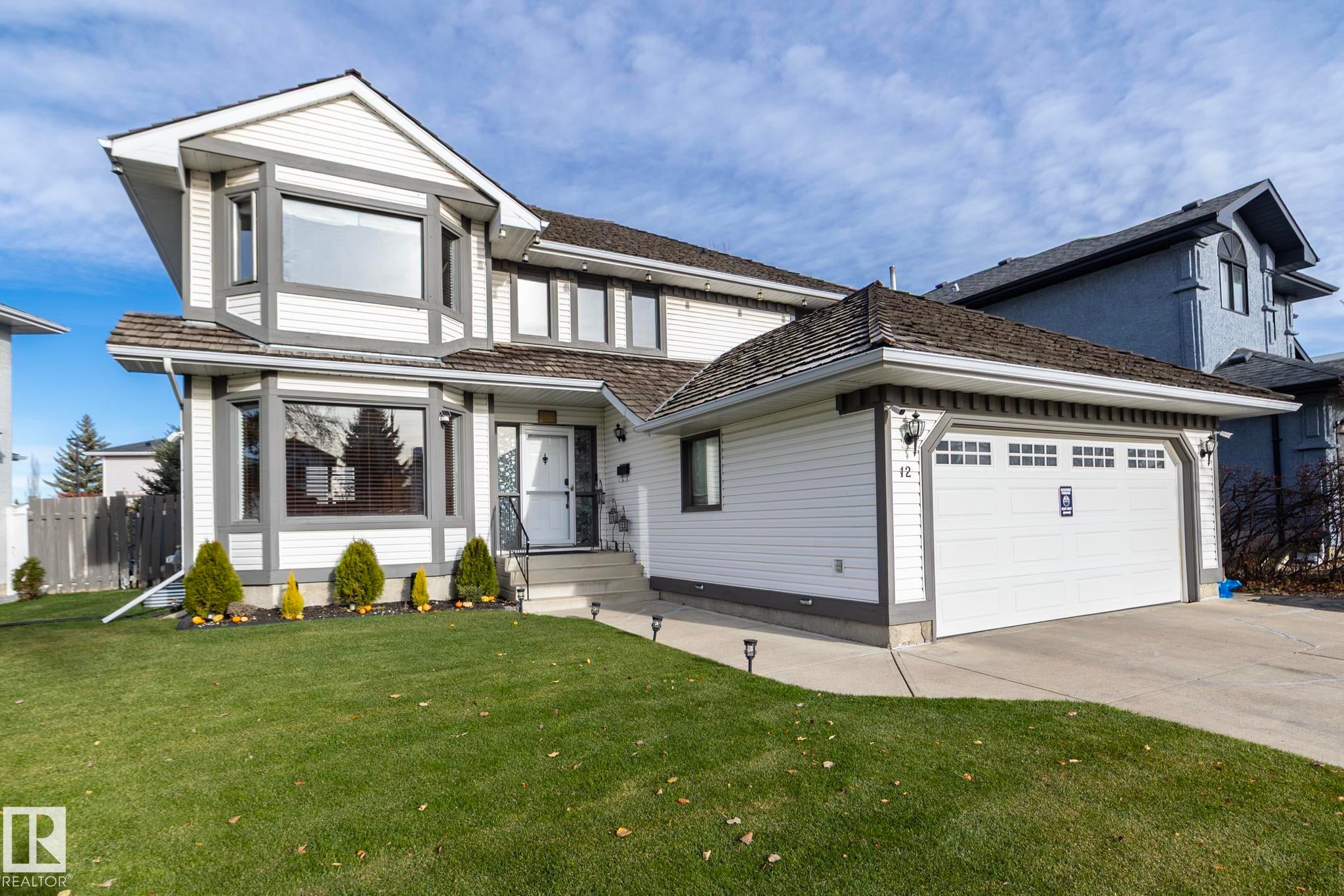 Edmonton Real Estate: Single Family Property for Sale in Elsinore