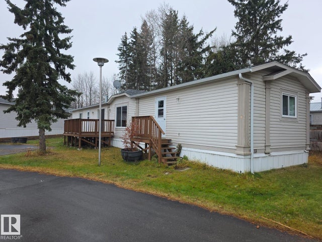 33 4850 Centre Street, New Sarepta