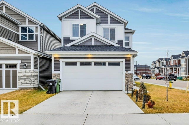 560 Stout Bend, Leduc