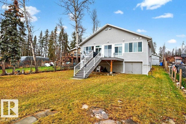 257 Lakeshore Drive, Rural Lac Ste. Anne County